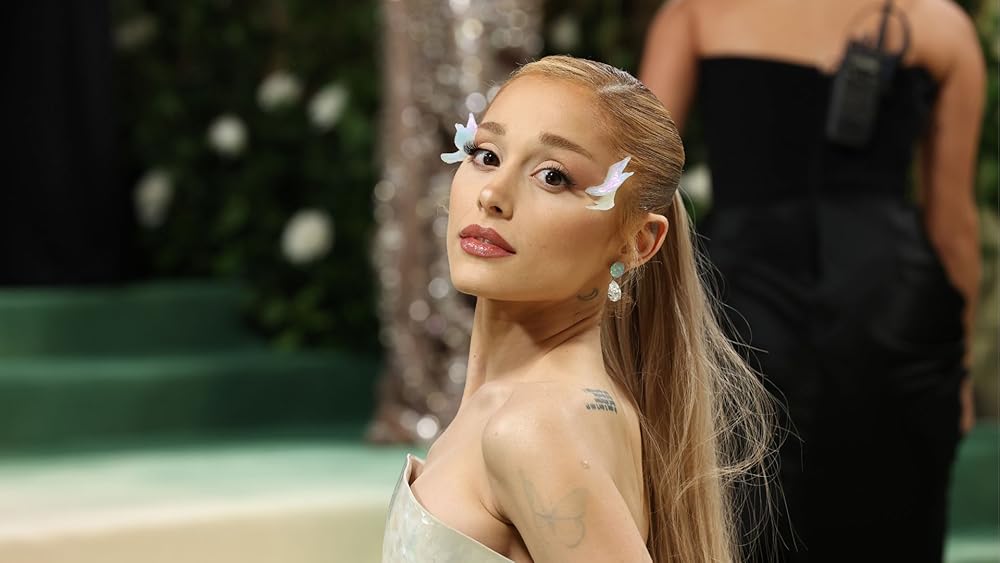 Ultimate Ariana Grande Quiz: 15 Quiz Questions and Answers