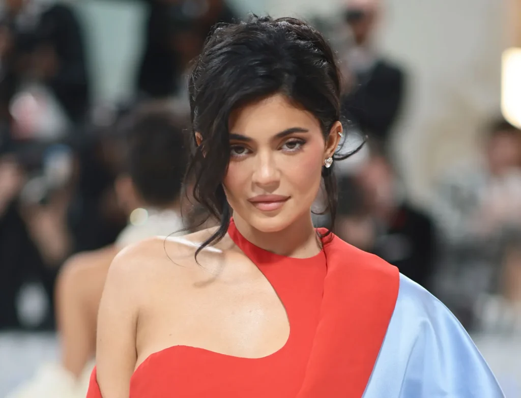 20 BEST Kylie Jenner Quiz Questions